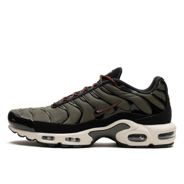 air-max-plus-cargo-khaki-phantom-3-600x600