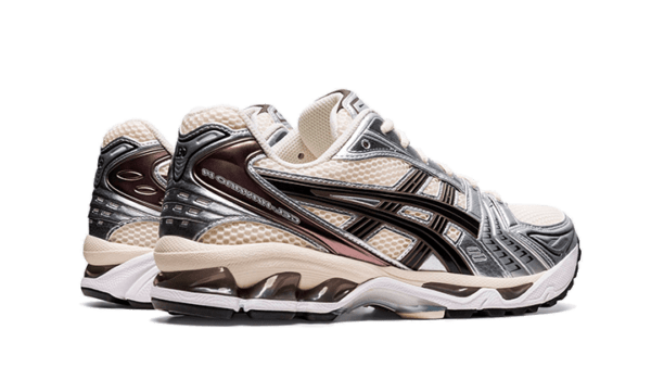asics-gel-kayano-14-cream-black-metallic-plum-graal-spotter-3-600x350