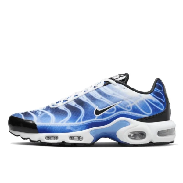 nike-air-max-plus-light-photography-old-royal-2-600x600